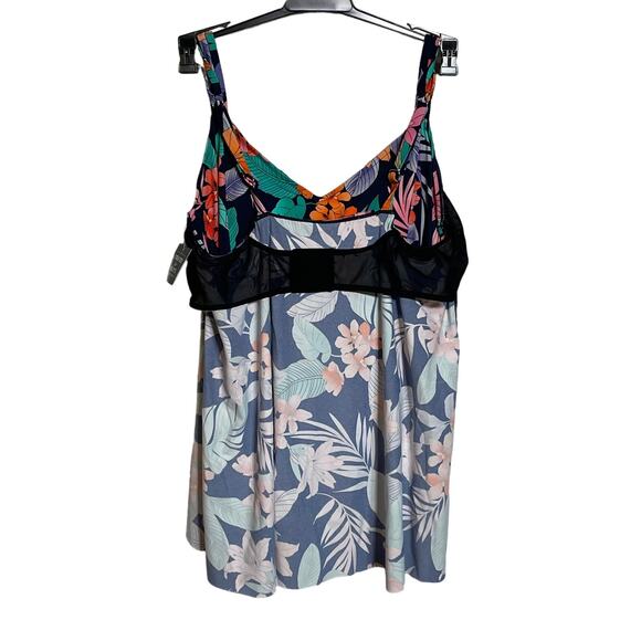 Swim Solutions Plus Size Printed Double-Strap Princess Tankini Top, 18W - Picture 5 of 11